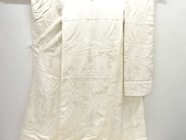 JAPANESE KIMONO / UCHIKAKE FOR BRIDES / SHIROMUKU / WOVEN CARRIAGE